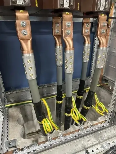 Skåpsbyggnad och eltavlor